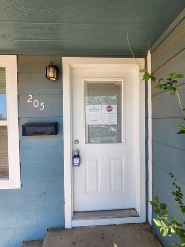 205 Waverly Ave, Midland, TX 79703