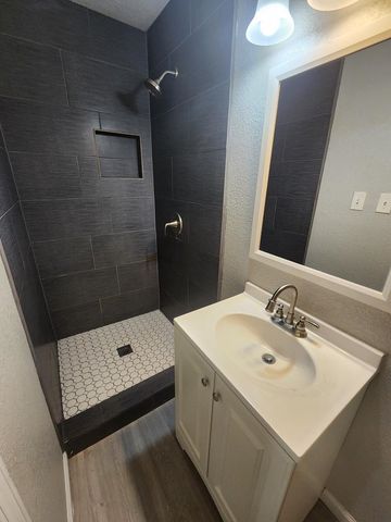 205 Waverly Ave, Midland, TX 79703