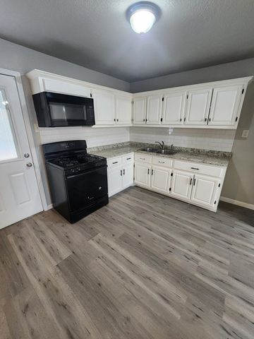 205 Waverly Ave, Midland, TX 79703