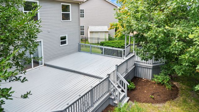 912 Matthew Court, Naperville, IL 60540