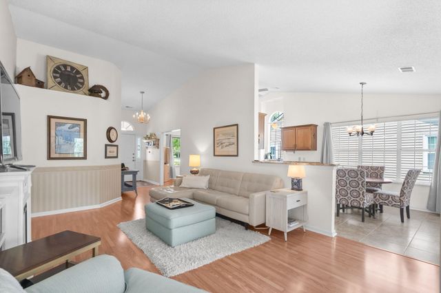 1626 Wood Thrush Dr., Murrells Inlet, SC 29576