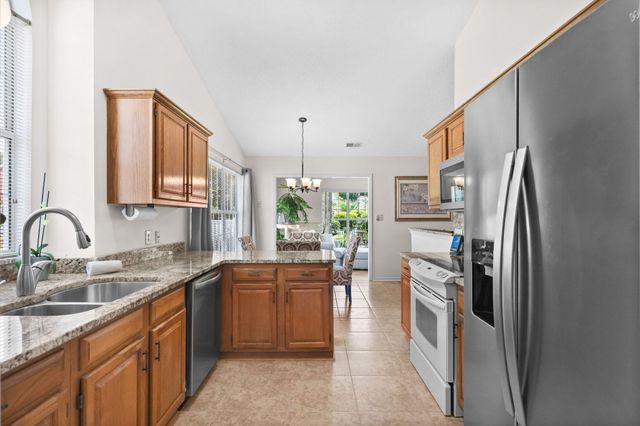 1626 Wood Thrush Dr., Murrells Inlet, SC 29576