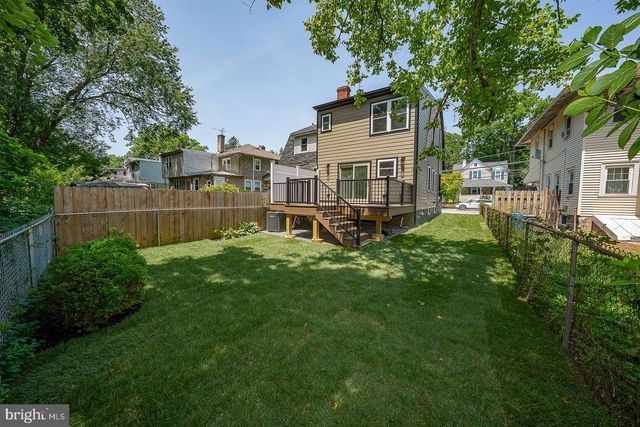 256 WILLOW AVE, Wayne, PA 19087