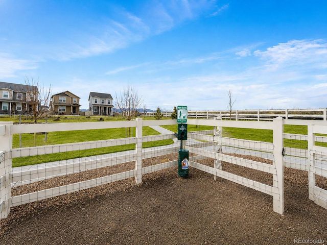 5105 Beartrack Pt, Colorado Springs, CO 80925