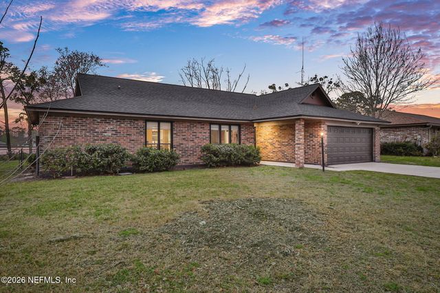 3730 SPRING LAKE Road, Jacksonville, FL 32210