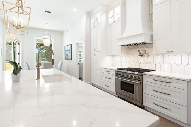228 Matties Way, Destin, FL 32541