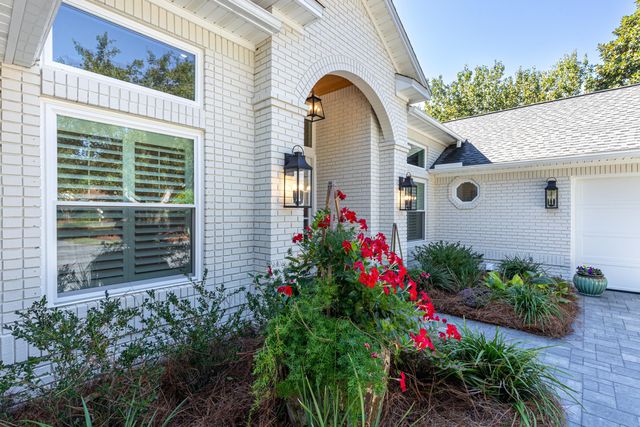 228 Matties Way, Destin, FL 32541
