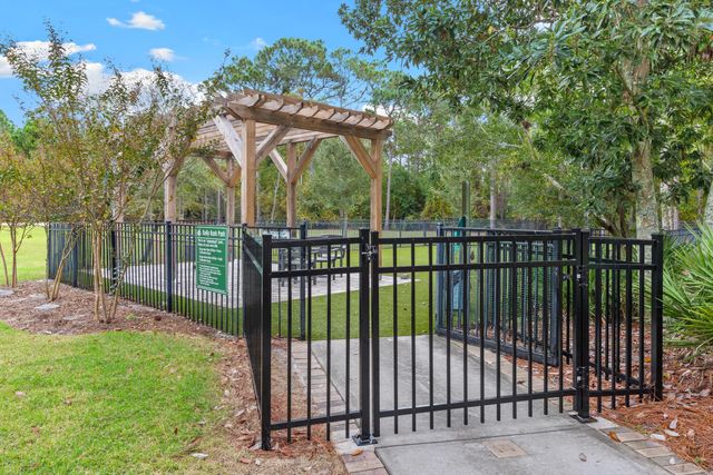 228 Matties Way, Destin, FL 32541