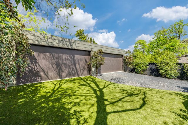 8635 Daytonia Avenue, Dallas, TX 75218