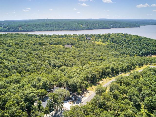 146 Patriot Pointe, Eufaula, OK 74432