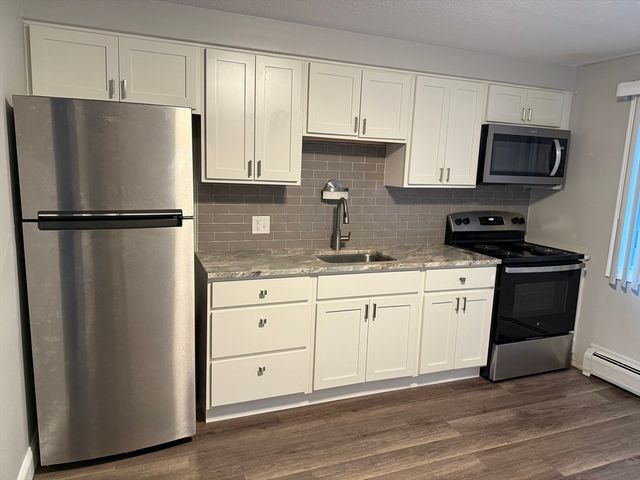 243-249 Park St 23, North Attleboro, MA 02760