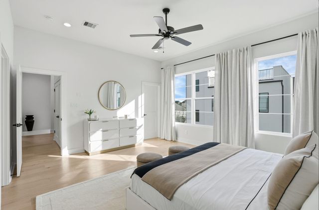 8707 Ojeman Villas Drive, Houston, TX 77055