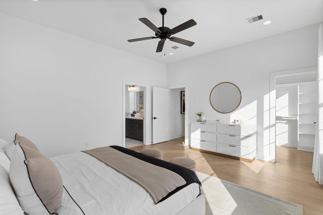 8707 Ojeman Villas Drive, Houston, TX 77055