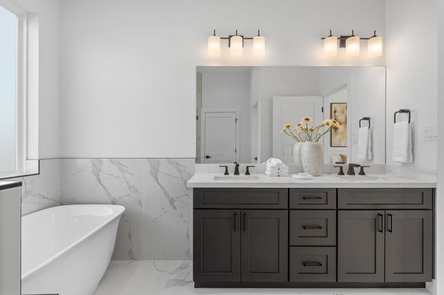 8707 Ojeman Villas Drive, Houston, TX 77055