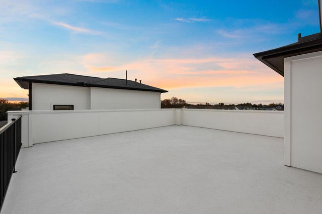 8707 Ojeman Villas Drive, Houston, TX 77055