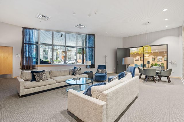 1120 S 2nd Street 512, Minneapolis, MN 55415