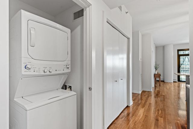 1120 S 2nd Street 512, Minneapolis, MN 55415