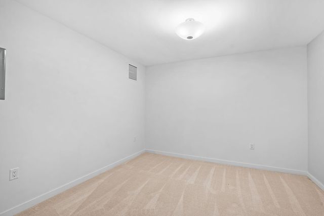 1120 S 2nd Street 512, Minneapolis, MN 55415