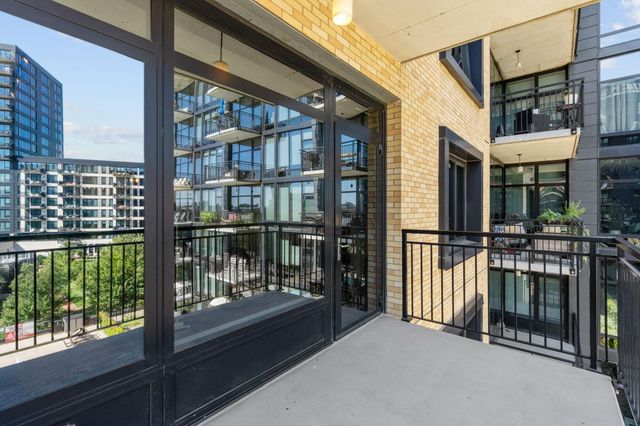 1120 S 2nd Street 512, Minneapolis, MN 55415