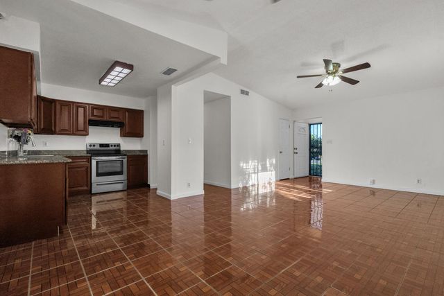 2133 Millwood Ave, Stockton, CA 95210