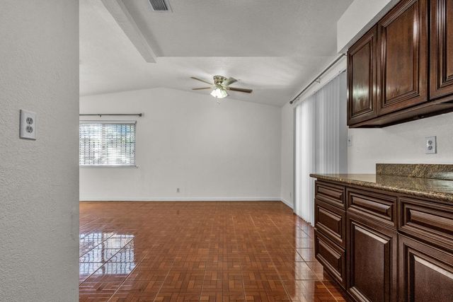 2133 Millwood Ave, Stockton, CA 95210