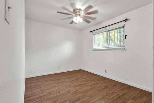 2133 Millwood Ave, Stockton, CA 95210