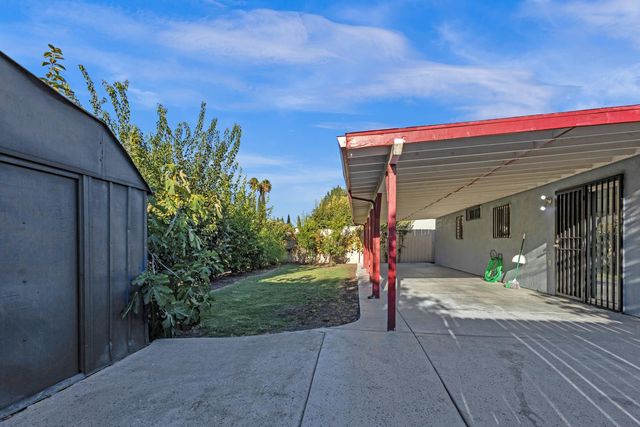 2133 Millwood Ave, Stockton, CA 95210