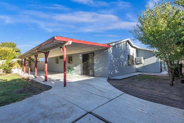 2133 Millwood Ave, Stockton, CA 95210