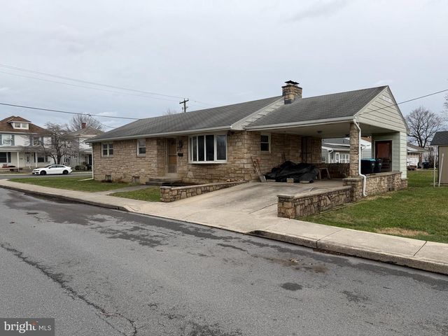 90 E HAZEL ST, Palmyra, PA 17078