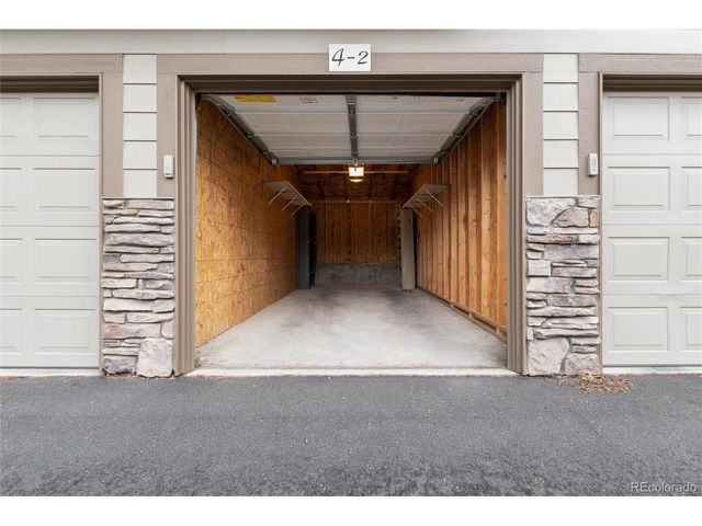 8043 Lee Dr 104, Arvada, CO 80005