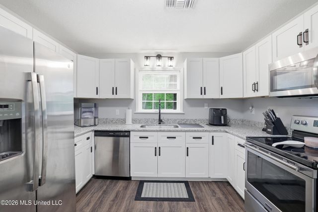 13213 Mount Pleasant Road, Vancleave, MS 39565