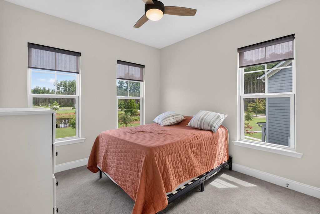 Image 24 of property listing at 141 Trailview Lane, Summerville, SC 29486