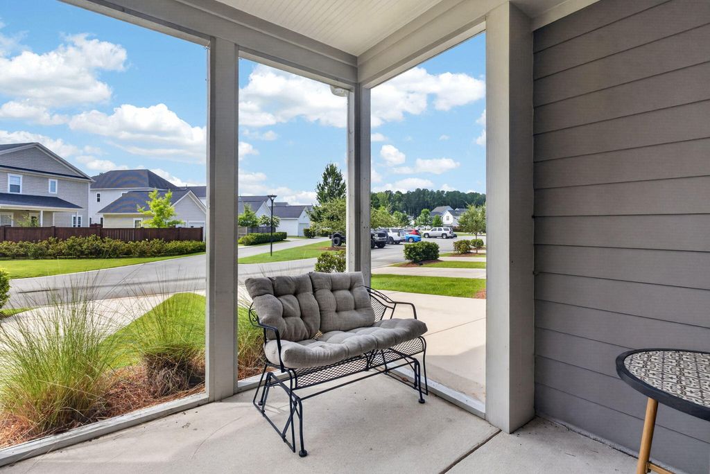 Image 27 of property listing at 141 Trailview Lane, Summerville, SC 29486