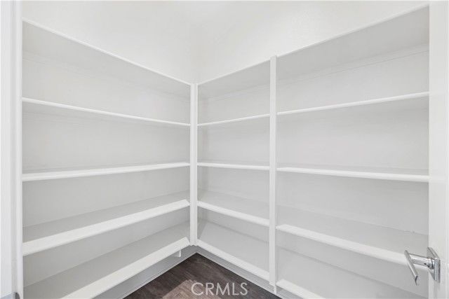 645 W 17th Street, Costa Mesa, CA 92627