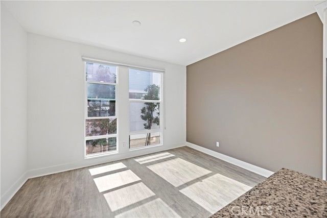 645 W 17th Street, Costa Mesa, CA 92627