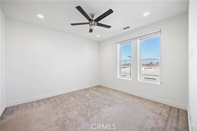 645 W 17th Street, Costa Mesa, CA 92627