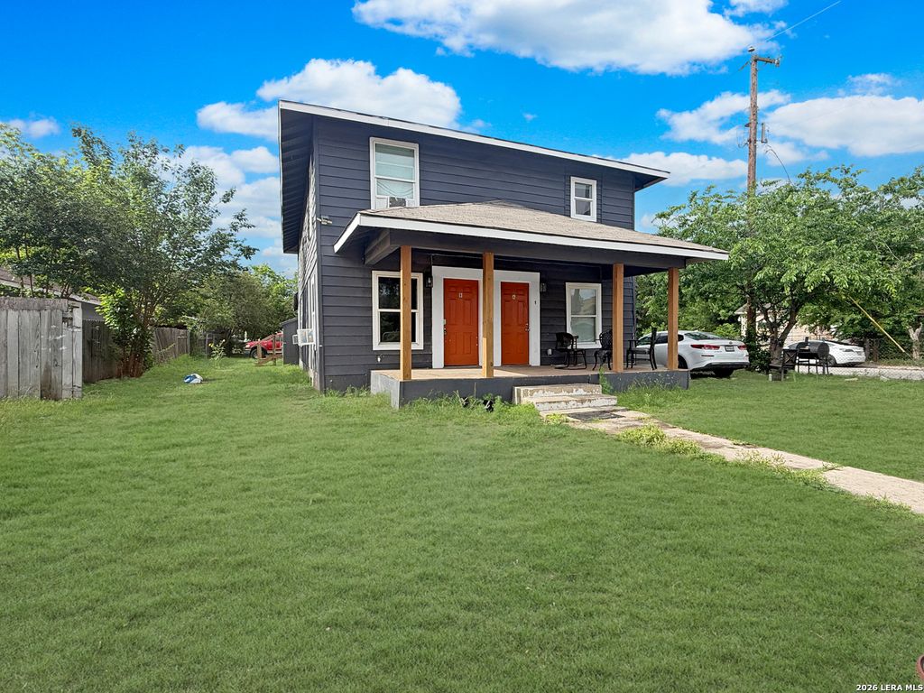 224 W Pyron B, San Antonio, TX 78214