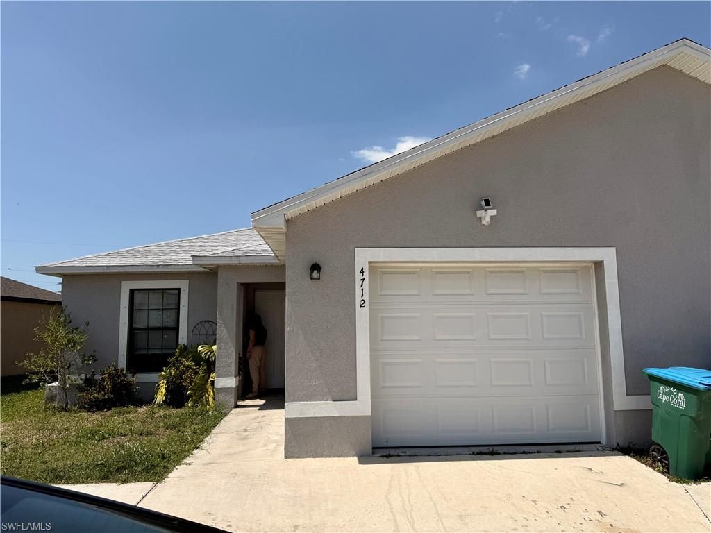 4712 SE 5th AVE, Cape Coral, FL 33904