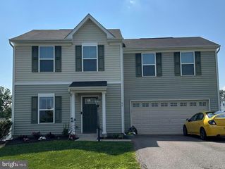 84 SINGLETON WAY, Martinsburg, WV 25403