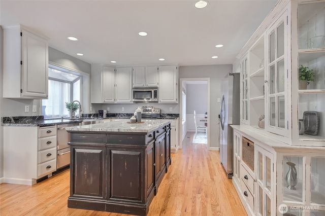 15518 59th Drive SE, Snohomish, WA 98296