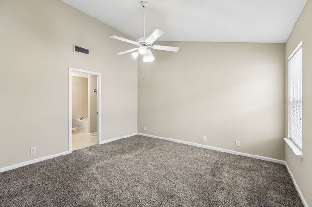 1007 Maricopa Dr, Murfreesboro, TN 37128