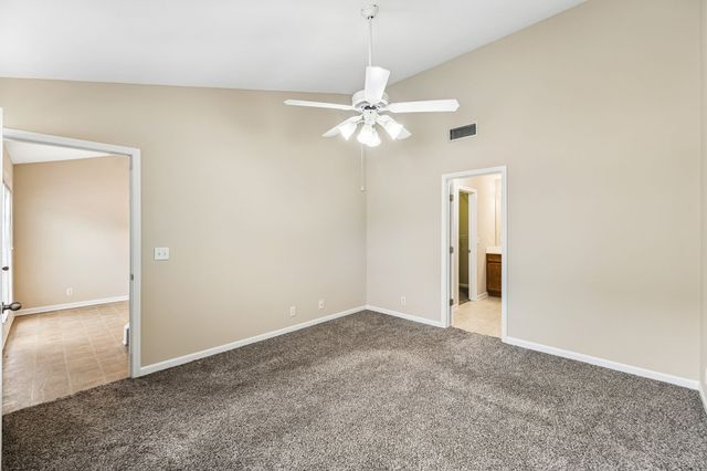 1007 Maricopa Dr, Murfreesboro, TN 37128