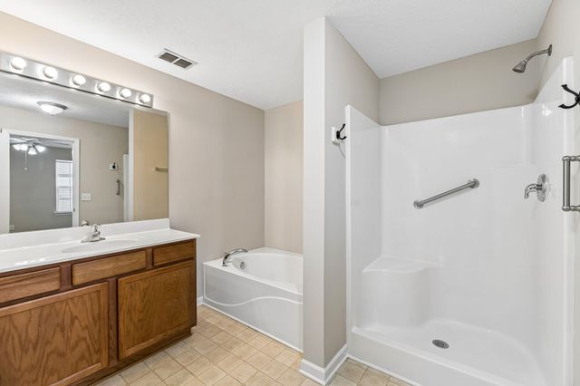 1007 Maricopa Dr, Murfreesboro, TN 37128