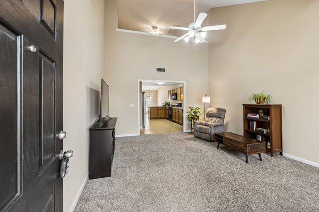 1007 Maricopa Dr, Murfreesboro, TN 37128