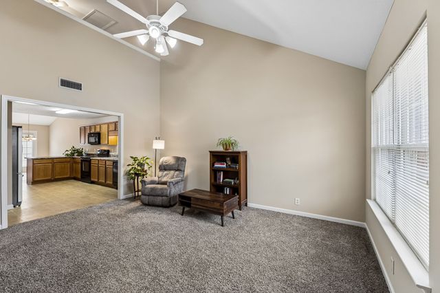 1007 Maricopa Dr, Murfreesboro, TN 37128