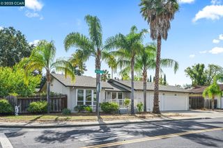 2463 Aarles Ct, Walnut Creek, CA 94598