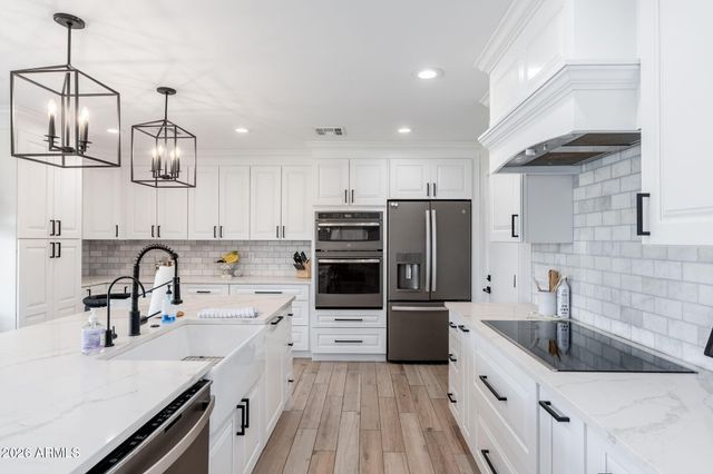 1317 E Kramer Circle, Mesa, AZ 85203