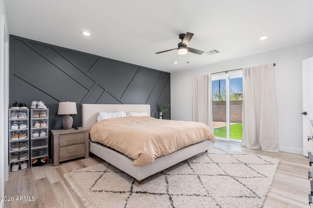 1317 E Kramer Circle, Mesa, AZ 85203