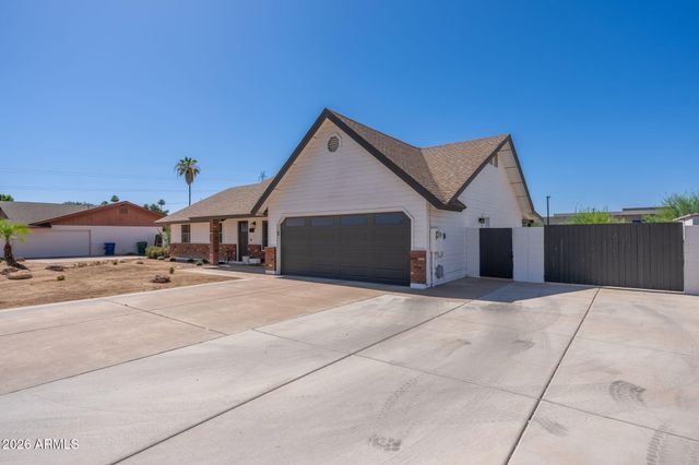 1317 E Kramer Circle, Mesa, AZ 85203