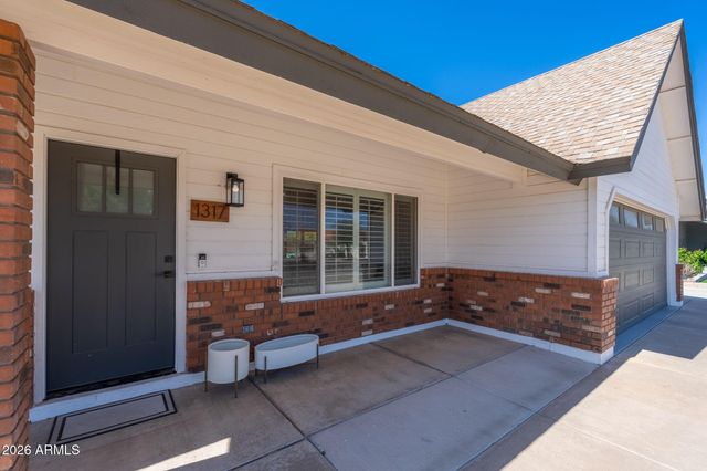 1317 E Kramer Circle, Mesa, AZ 85203
